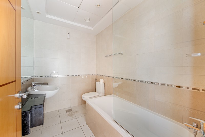 3 Bedrooms Apartment in Trident Waterfront
