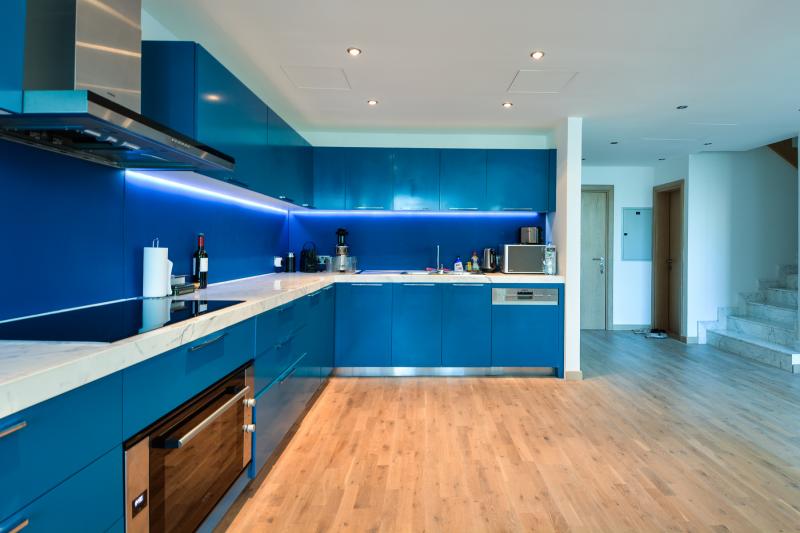 3 Bedrooms Apartment in Emerald Residence