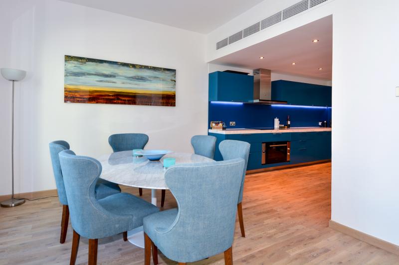 3 Bedrooms Apartment in Emerald Residence
