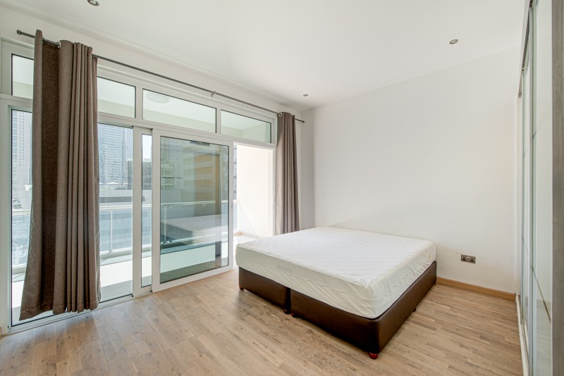 3 Bedrooms Apartment in Emerald Residence