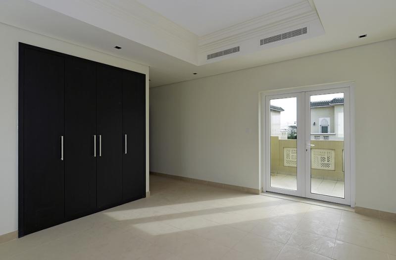 5 Bedrooms Villa in Quortaj