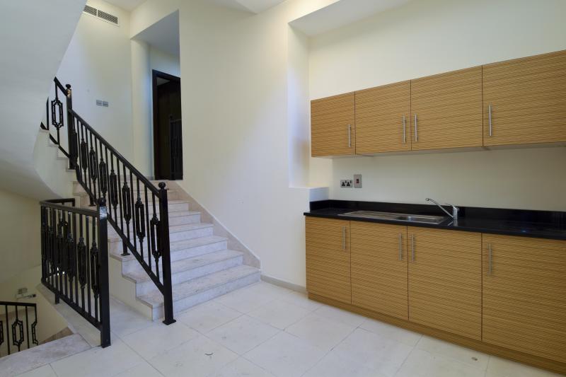 5 Bedrooms Villa in Mirdif Villas
