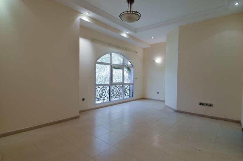 5 Bedrooms Villa in Mirdif Villas
