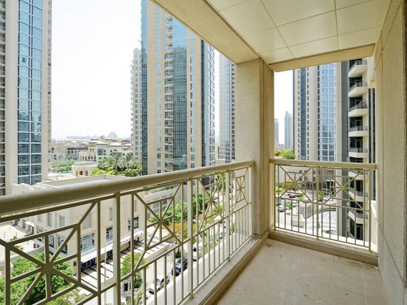 2 Bedrooms Apartment in 29 Burj Boulevard Tower 2