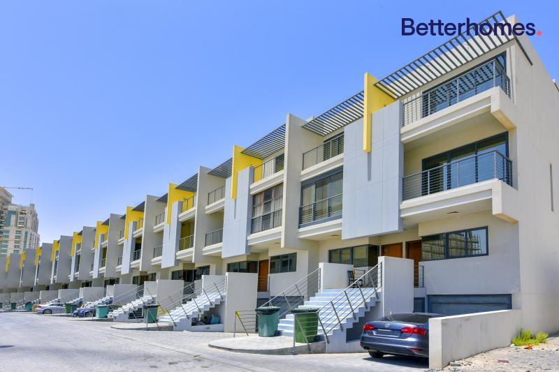 3 Bedrooms Townhouse in Las Casas