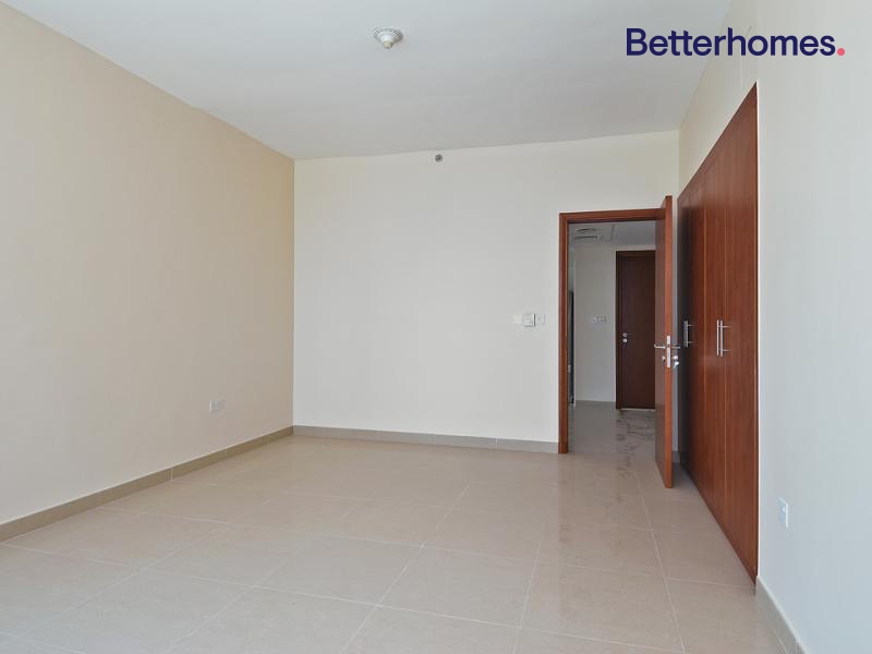 2 Bedrooms Apartment in Park Tower B