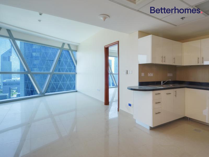 2 Bedrooms Apartment in Park Tower B