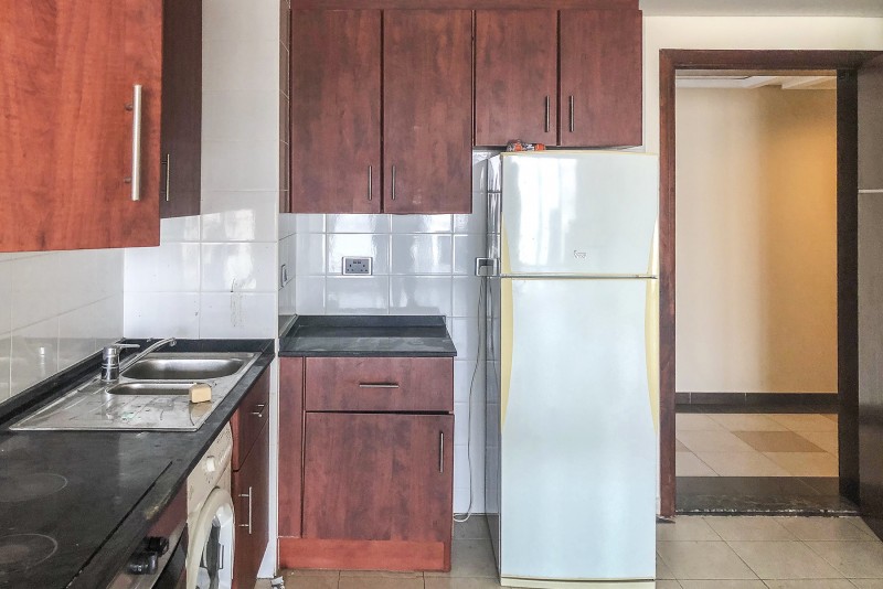 1 Bedroom Apartment in Lake View Tower