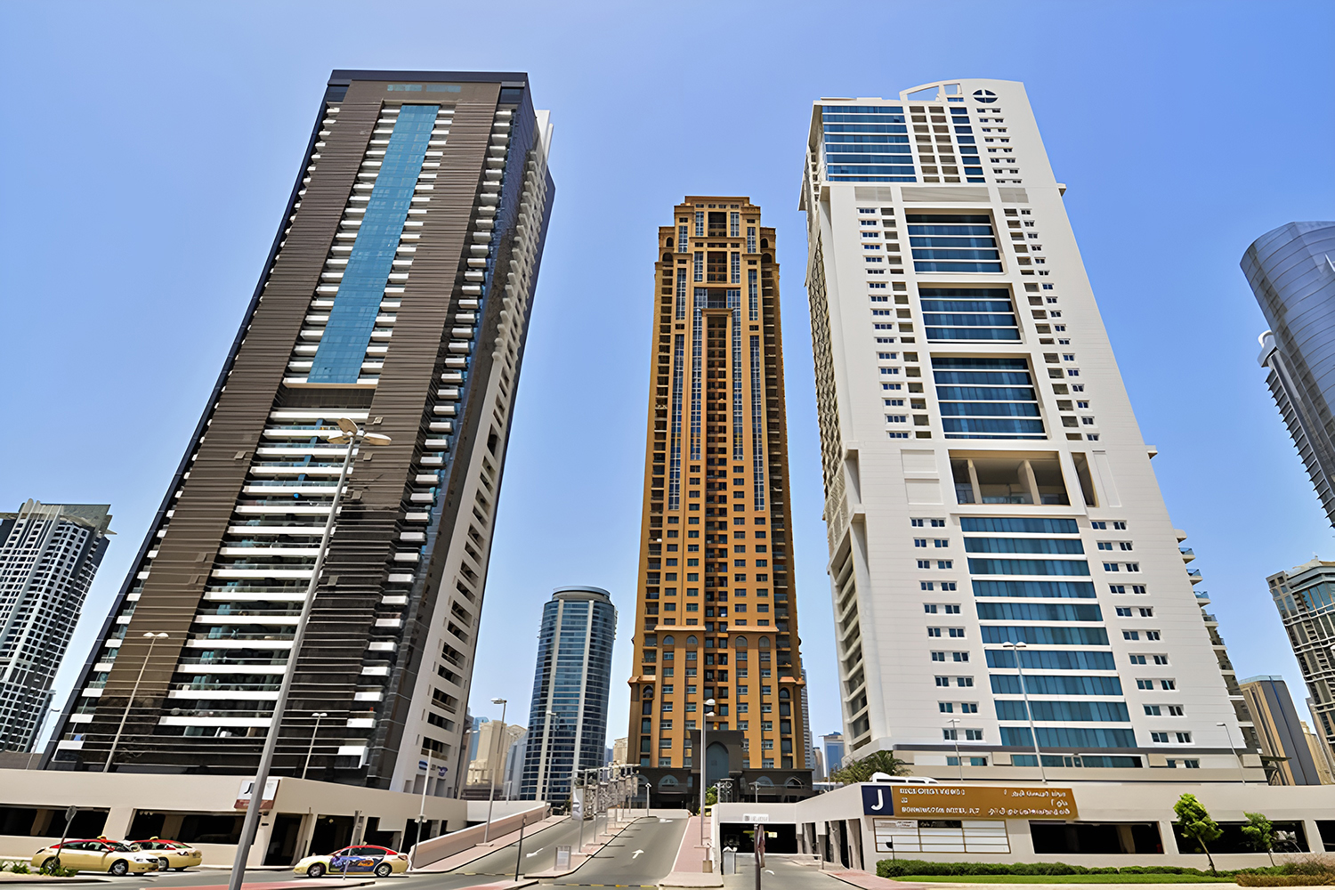 1 Bedroom Apartment in Goldcrest Views 2