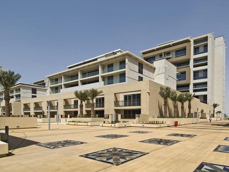 2 Bedrooms Apartment in Al Zeina