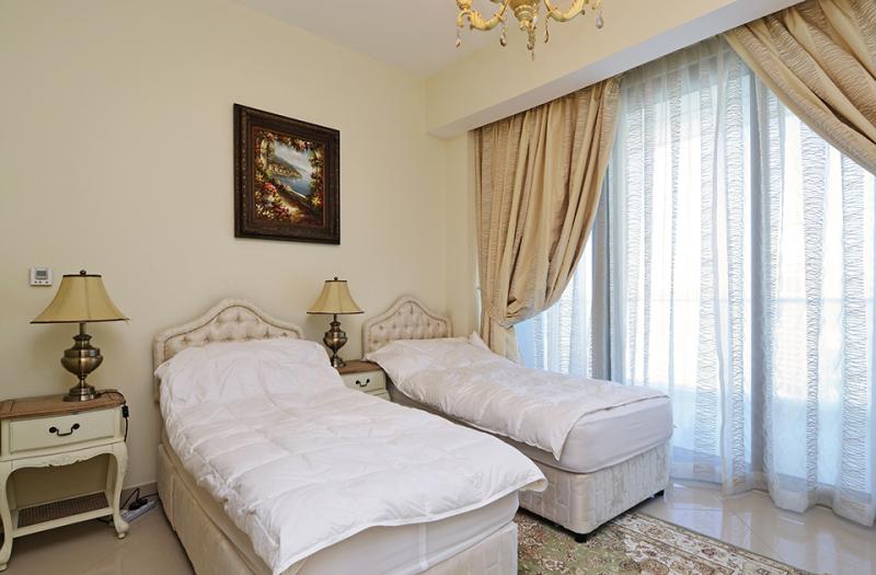 2 Bedrooms Apartment in Trident Grand Residence