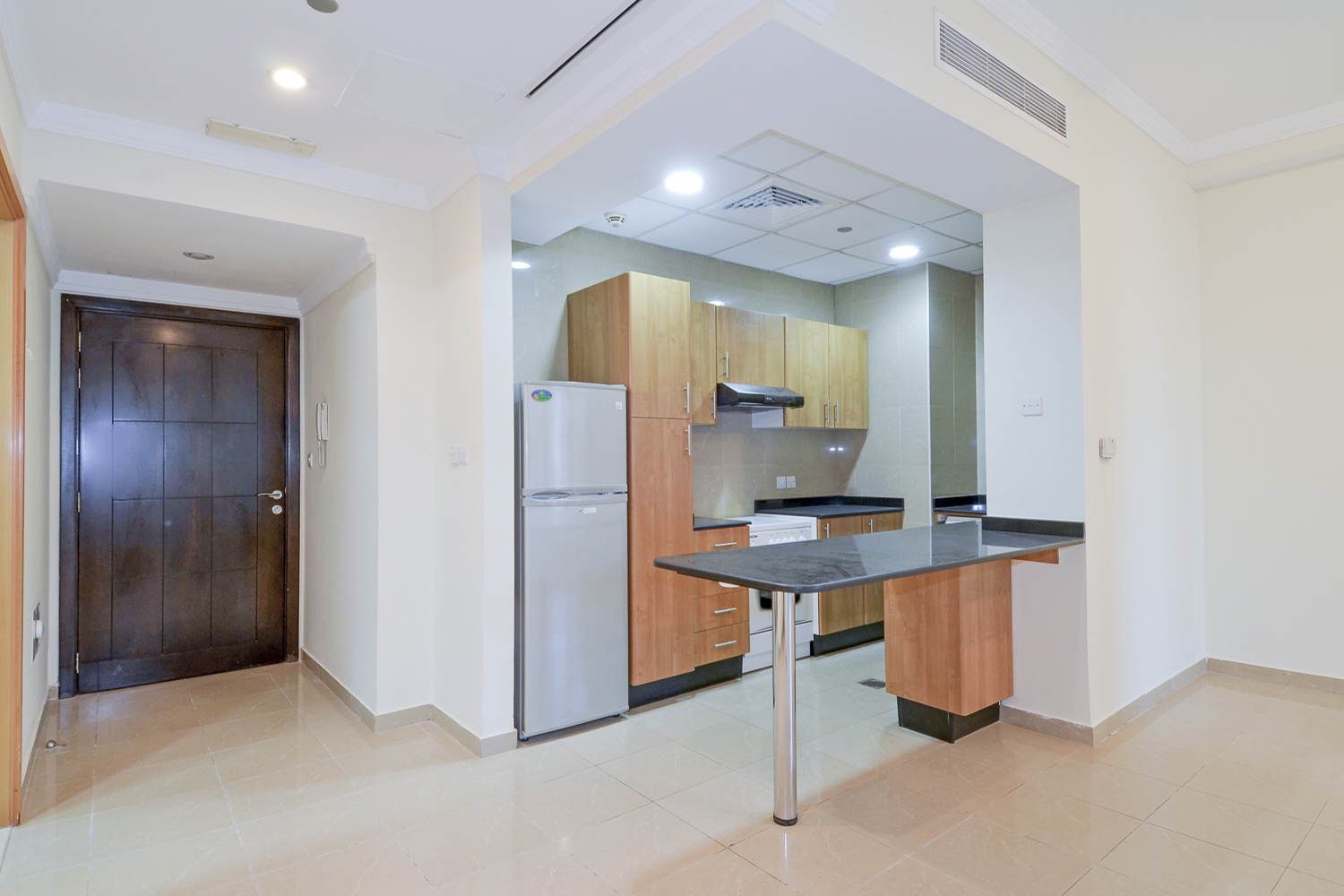 1 Bedroom Apartment in Marina Crown