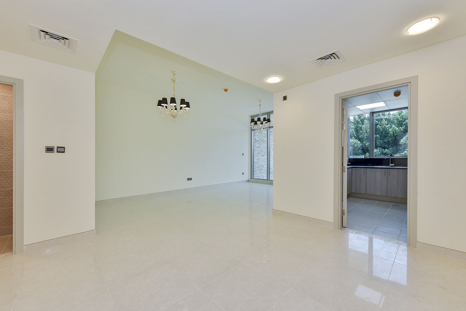 2 Bedrooms Apartment in The Polo Residence