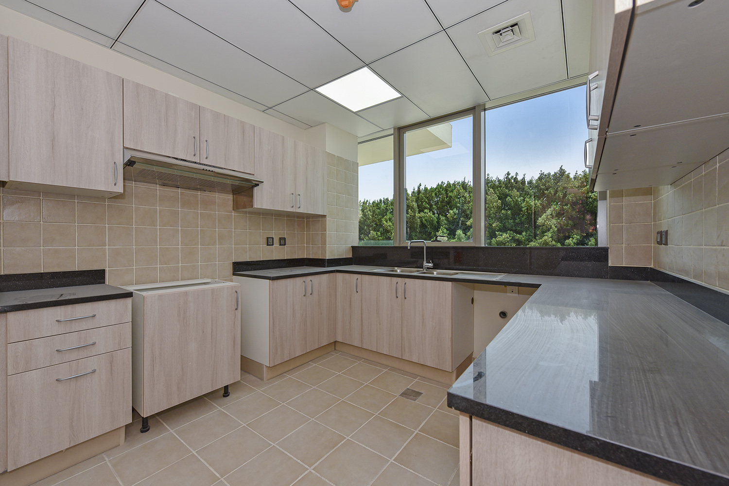2 Bedrooms Apartment in The Polo Residence