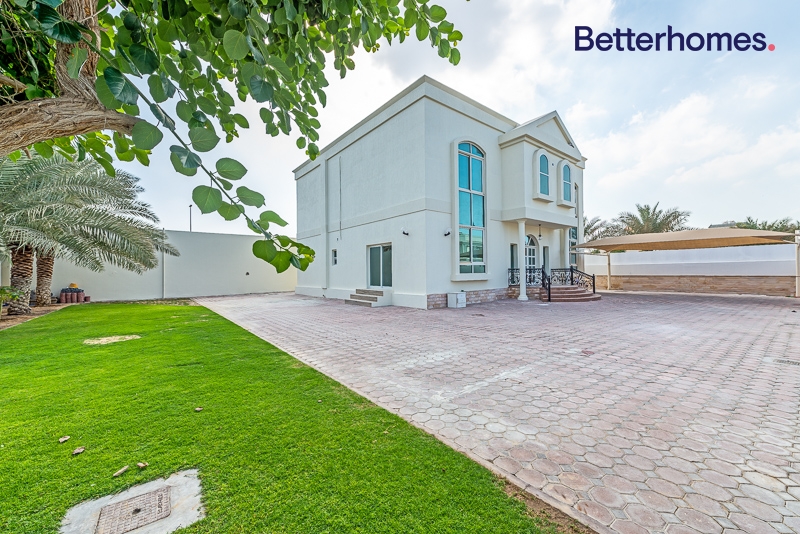 6 Bedrooms Villa in Al Quoz 1