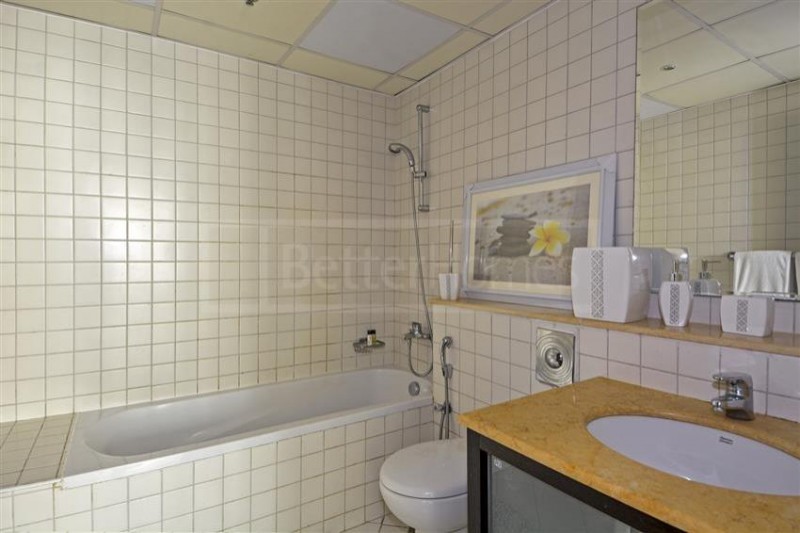 1 Bedroom Apartment in Marina Quay West