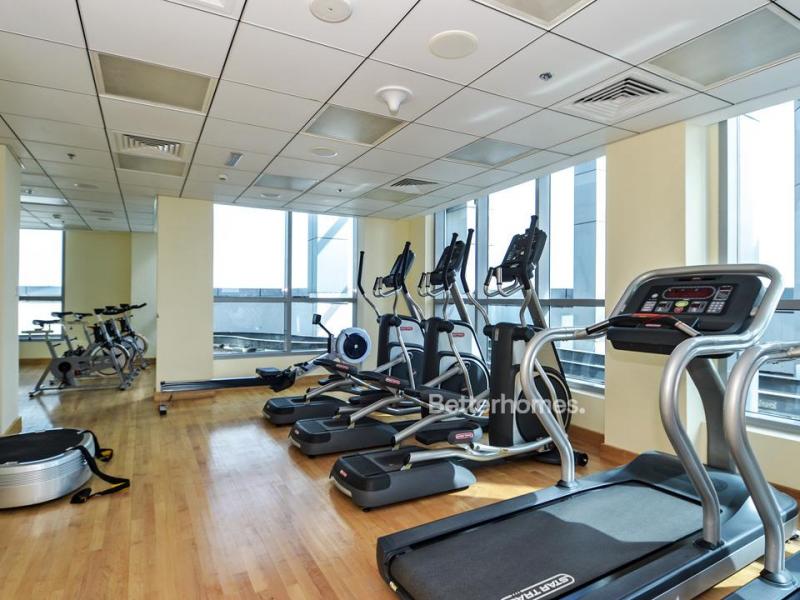 1 Bedroom Apartment in Bay Central West