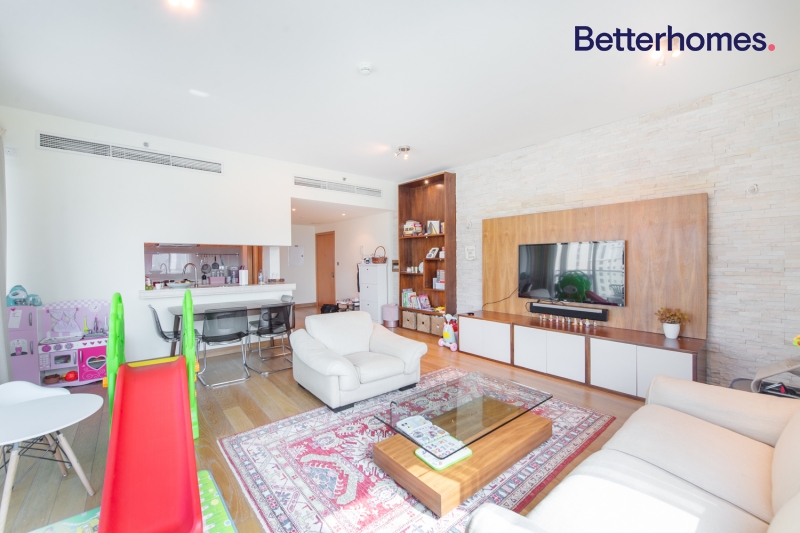 2 Bedrooms Apartment in Attessa Tower
