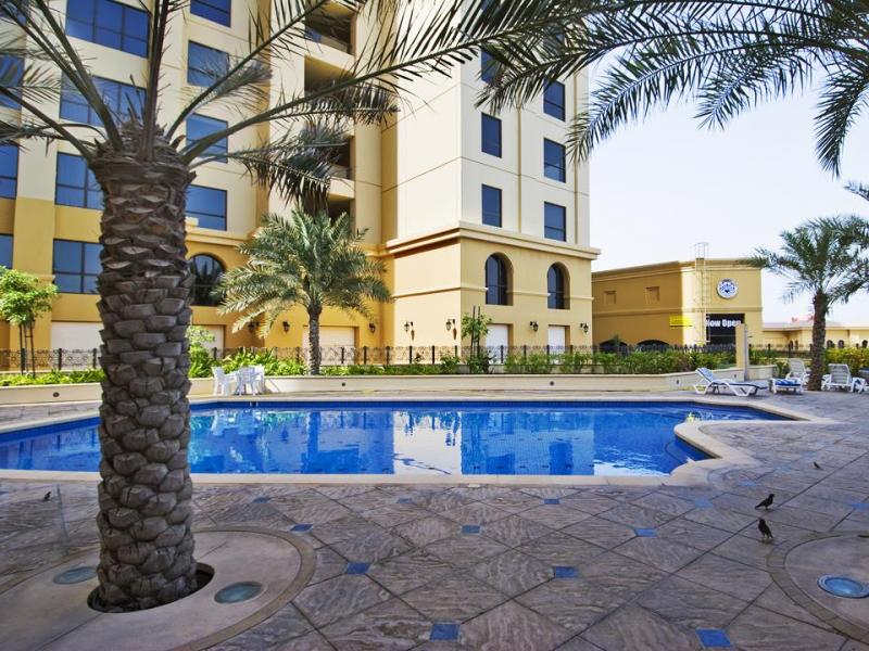 2 Bedrooms Apartment in Amwaj 4