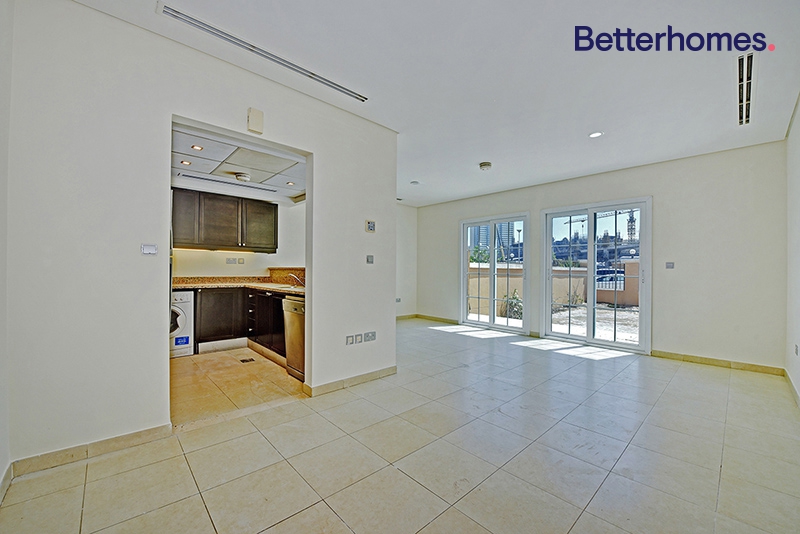 1 Bedroom Villa in Mediterranean Townhouse