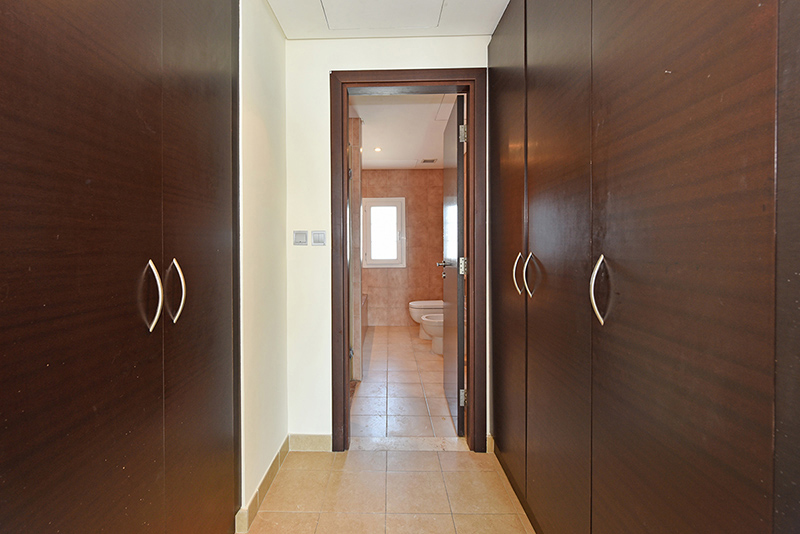 1 Bedroom Villa in Mediterranean Townhouse