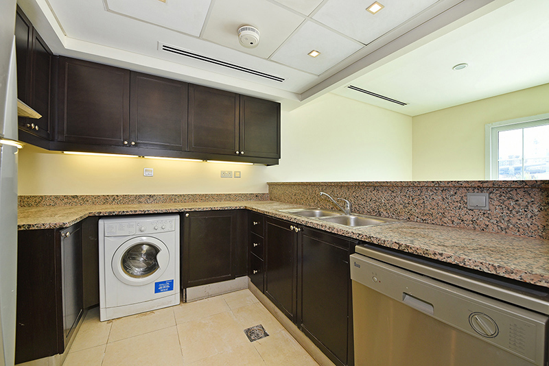 1 Bedroom Villa in Mediterranean Townhouse