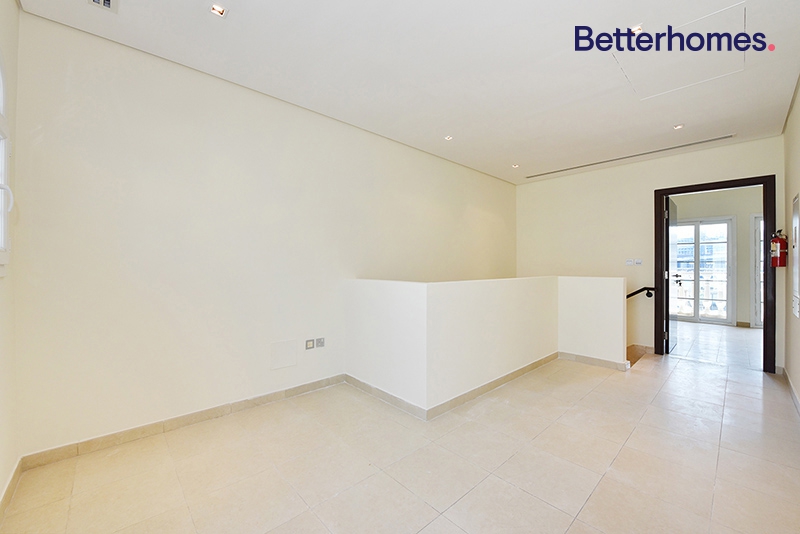 1 Bedroom Villa in Mediterranean Townhouse