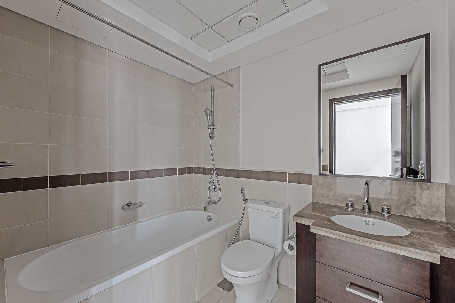 1 Bedroom Apartment in 29 Burj Boulevard Tower 2