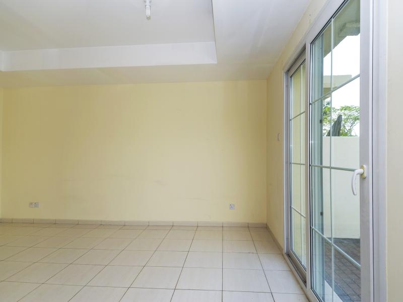 2 Bedrooms Villa in Springs 8
