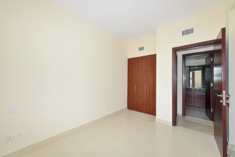3 Bedrooms Villa in Al Reem 2