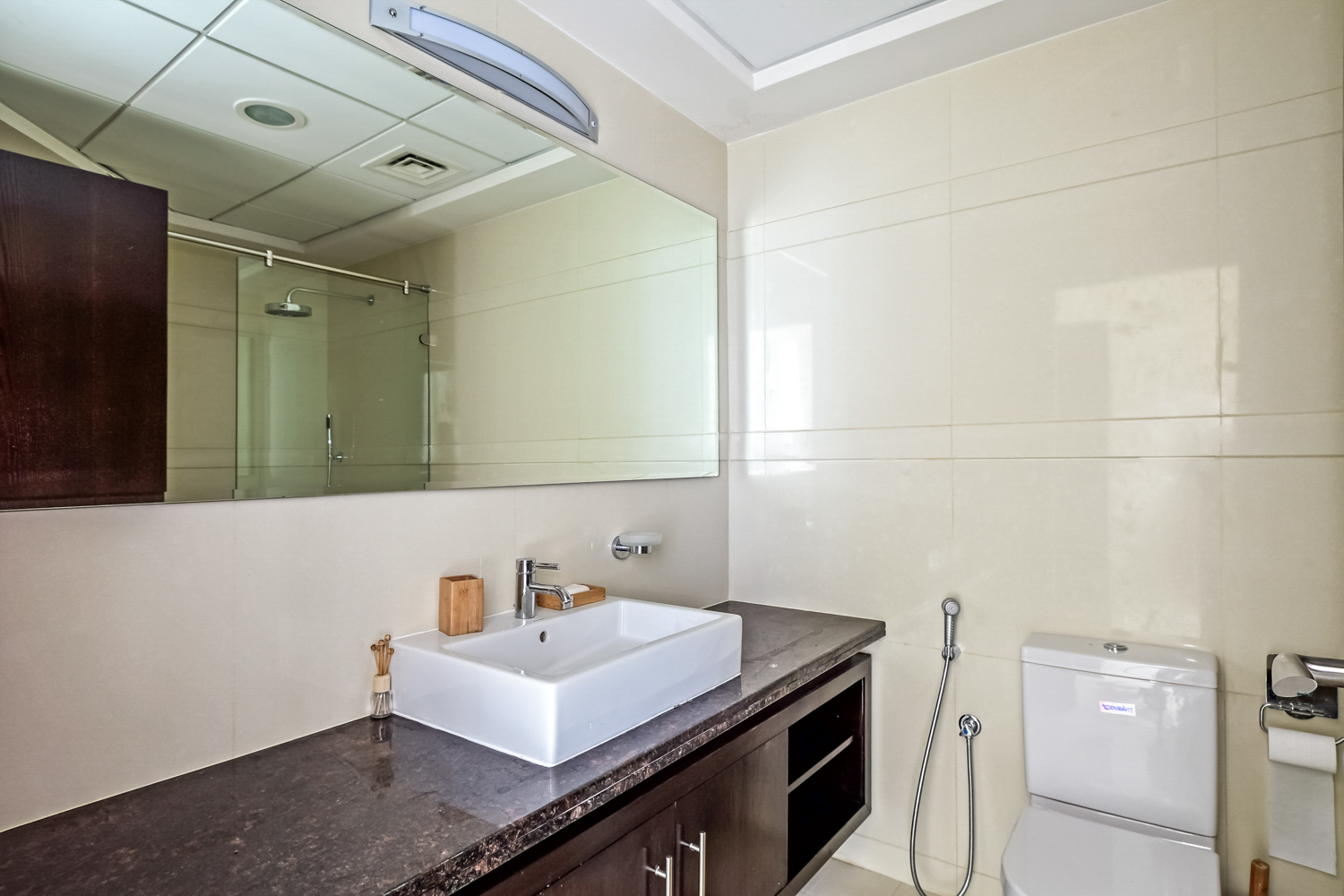 3 Bedrooms Apartment in 23 Marina