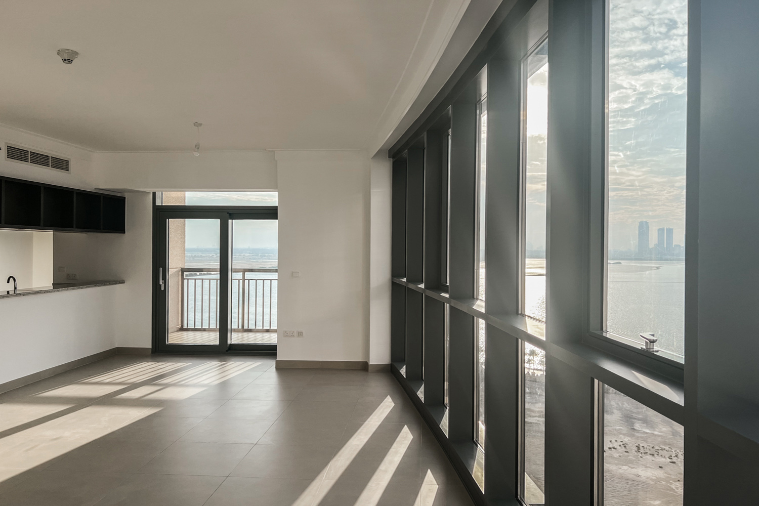 3 Bedrooms Apartment in Dubai Creek Residence Tower 3 South