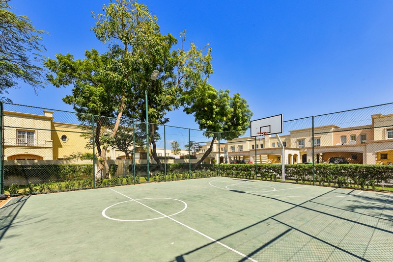 3 Bedrooms Villa in Springs 2