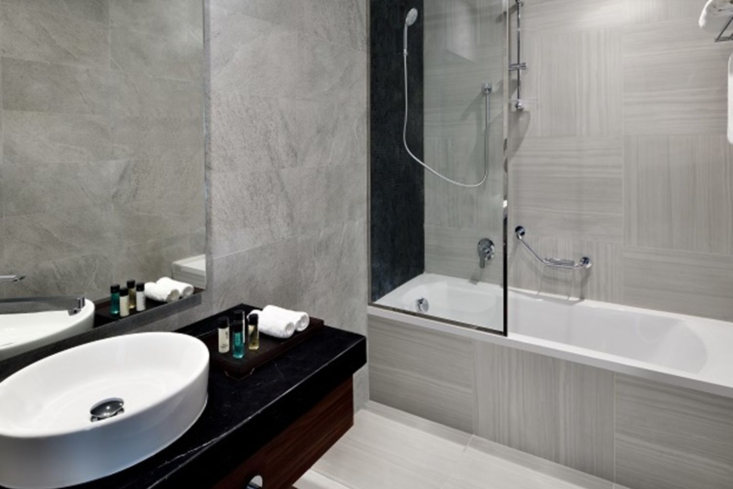1 Bedroom Apartment in Mövenpick Hotel Apartments