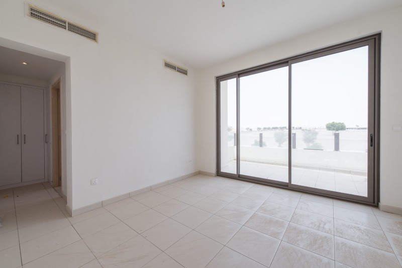 4 Bedrooms Villa in Mira Oasis 3