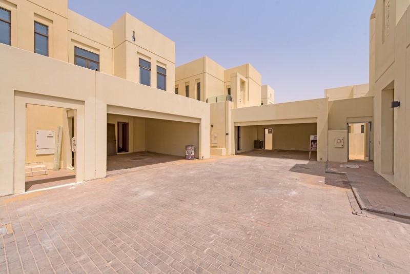 4 Bedrooms Villa in Mira Oasis 3