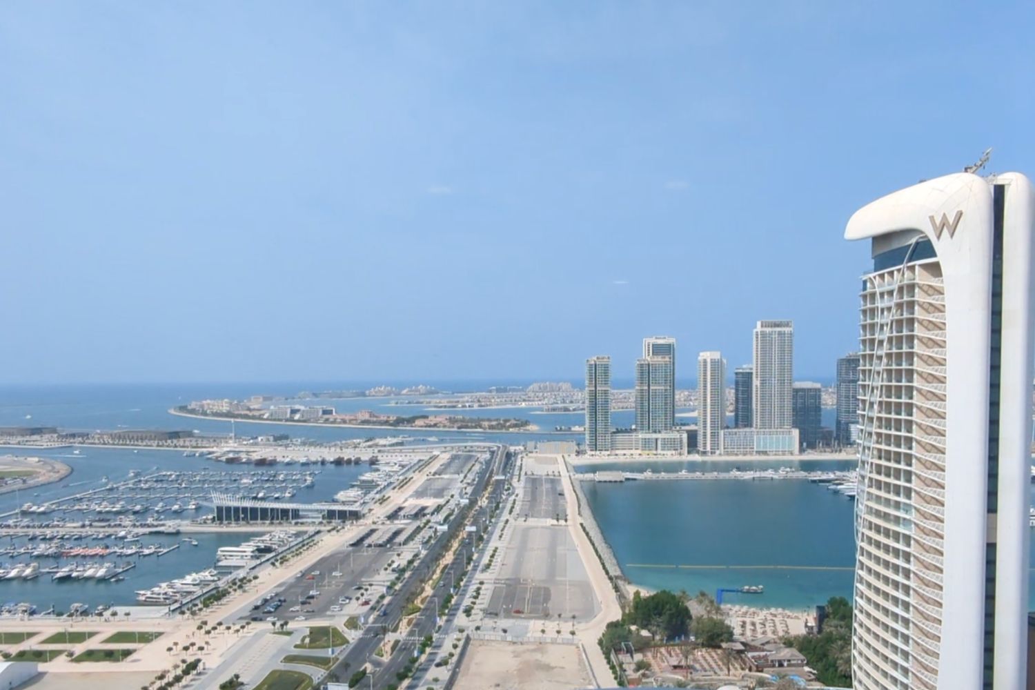 2 Bedrooms Apartment in Elite Residence