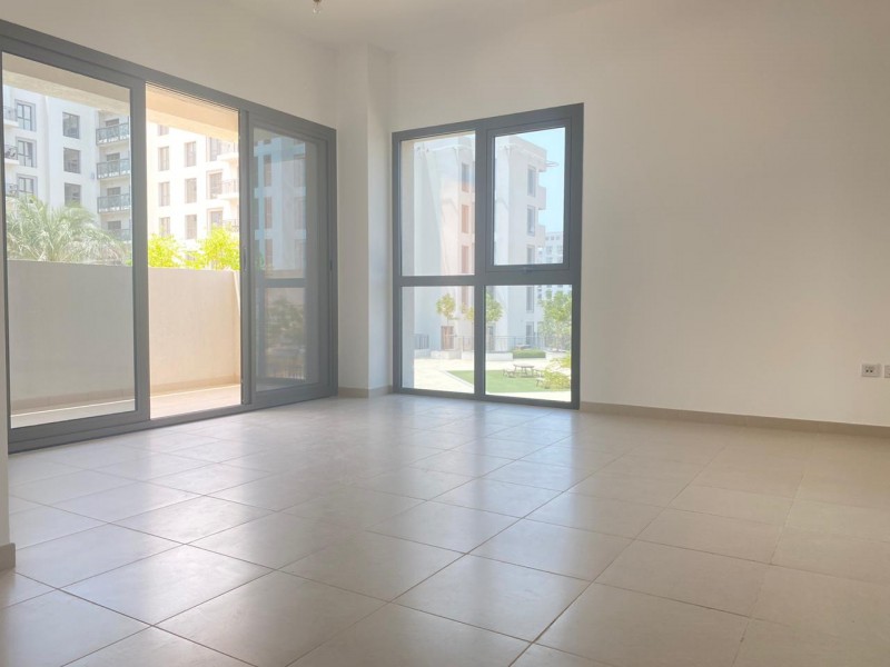 3 Bedrooms Apartment in Zahra Apartments 1A