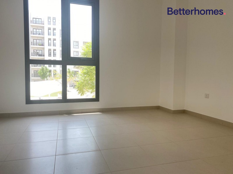 3 Bedrooms Apartment in Zahra Apartments 1A