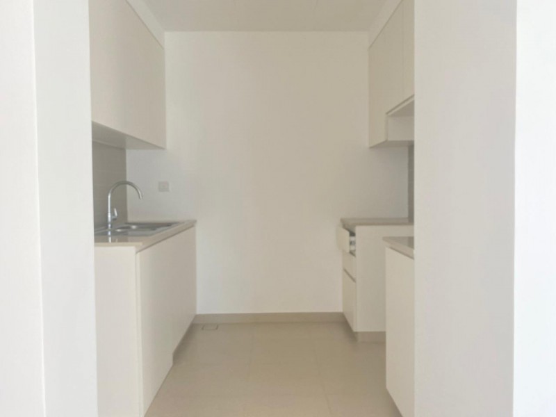 3 Bedrooms Apartment in Zahra Apartments 1A