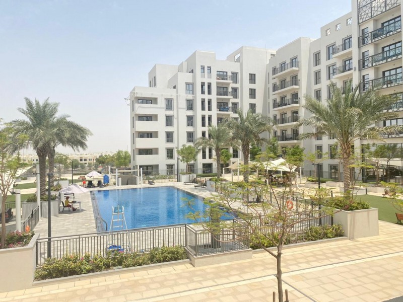 3 Bedrooms Apartment in Zahra Apartments 1A