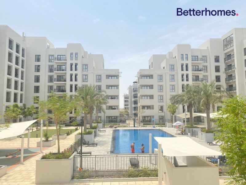 3 Bedrooms Apartment in Zahra Apartments 1A