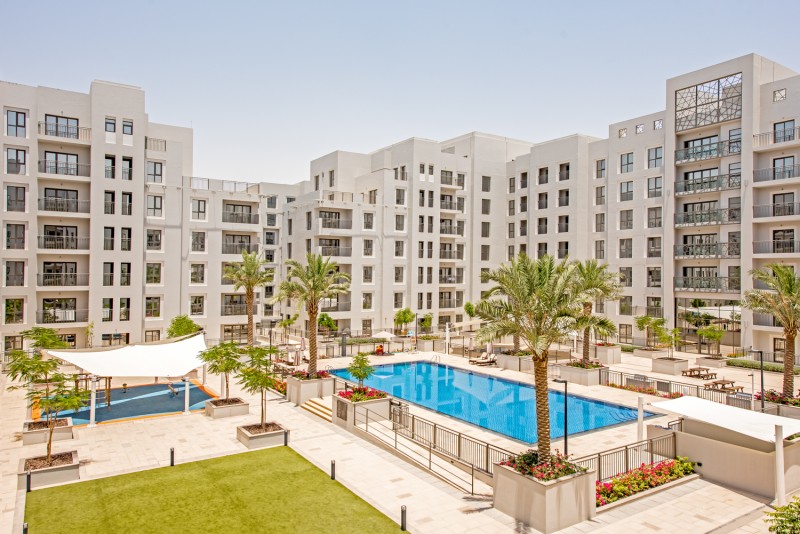3 Bedrooms Apartment in Zahra Apartments 1A