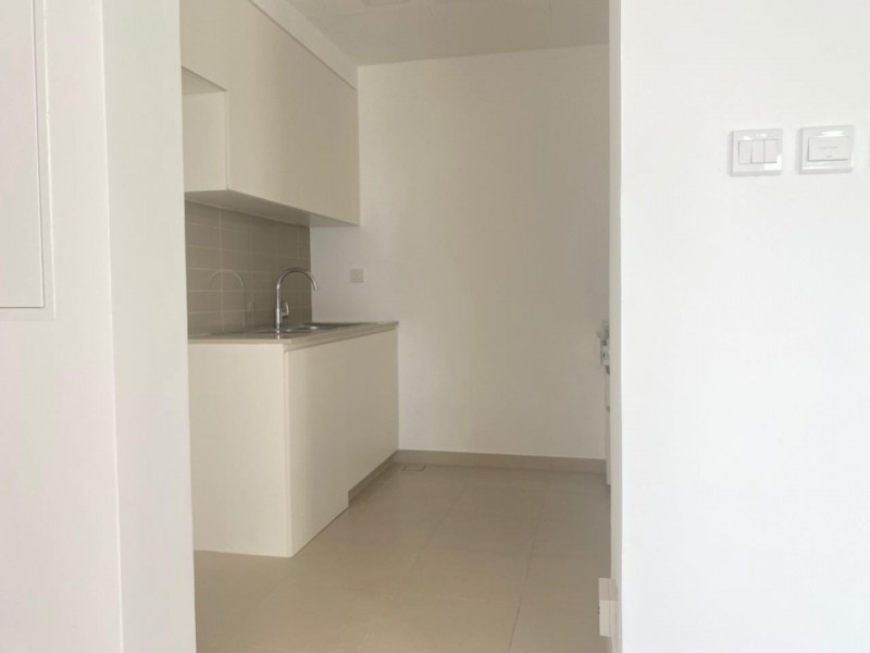 3 Bedrooms Apartment in Zahra Apartments 1A
