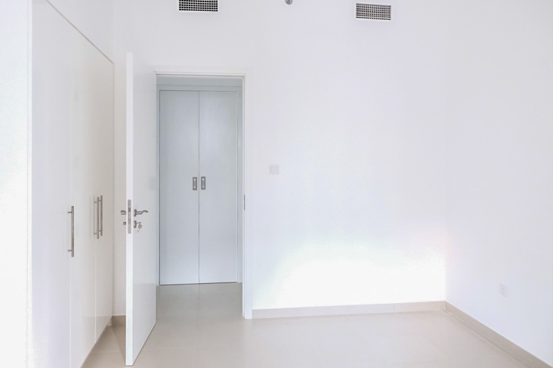 3 Bedrooms Apartment in Zahra Apartments 1A