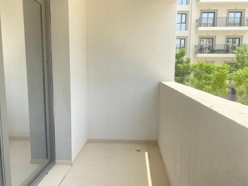 3 Bedrooms Apartment in Zahra Apartments 1A