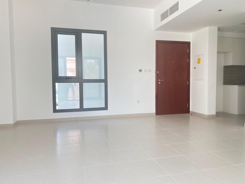 3 Bedrooms Apartment in Zahra Apartments 1A