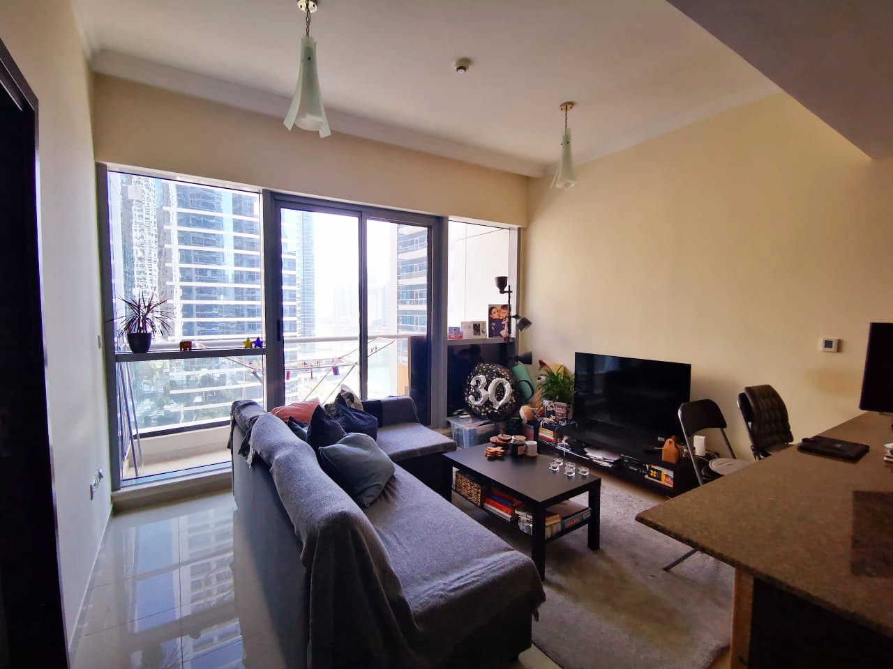 1 Bedroom Apartment in Bay Central West