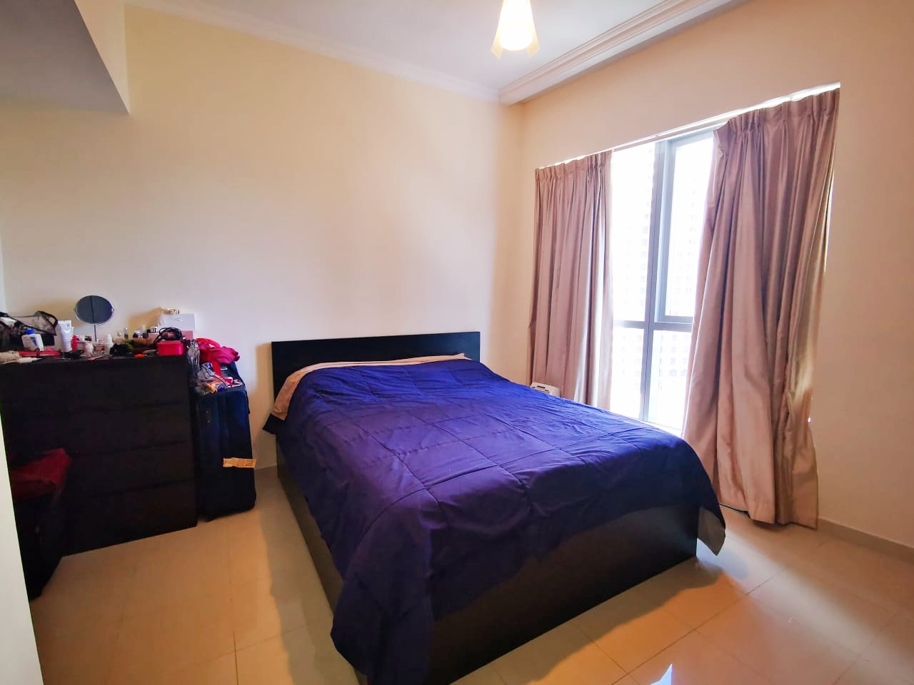 1 Bedroom Apartment in Bay Central West