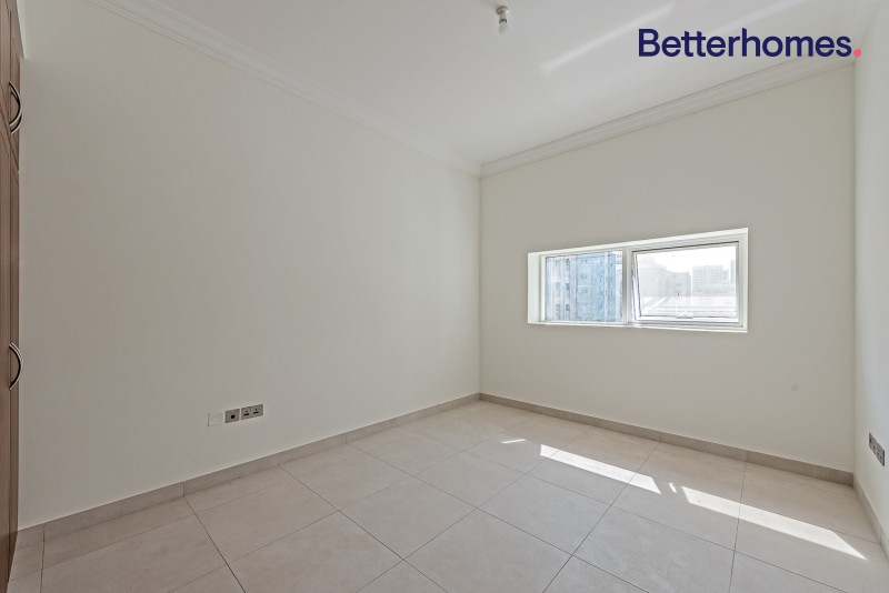2 Bedrooms Apartment in Amena 15 Building